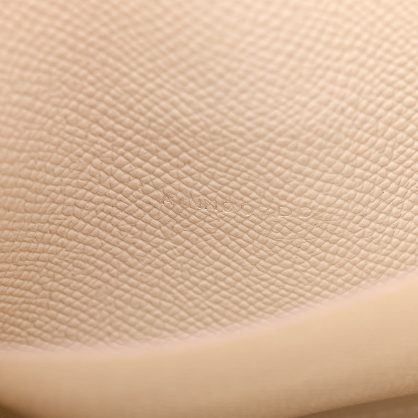 Epsom Clic 16 Wallet Beton