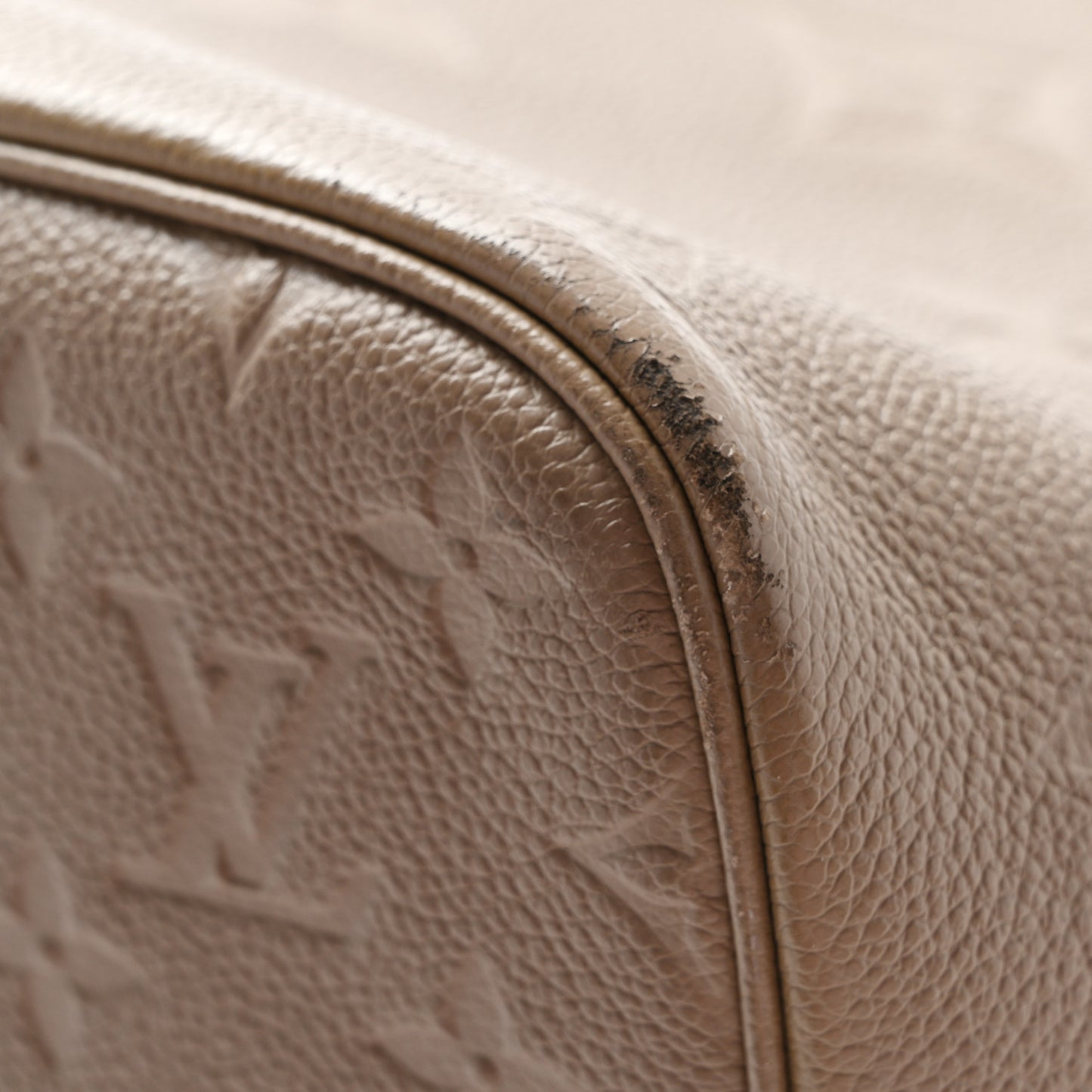 Empreinte Monogram Giant Neverfull MM Tourterelle