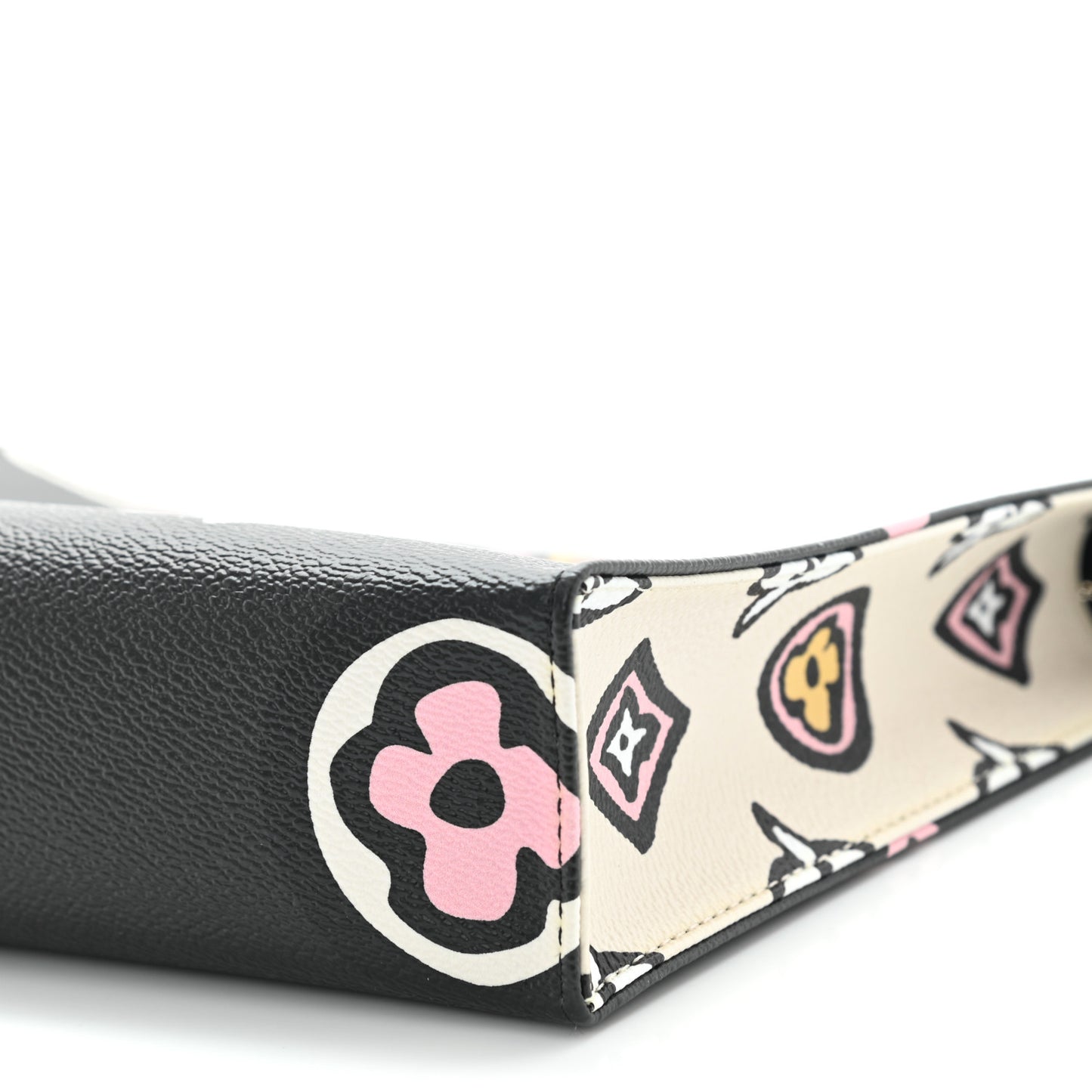 Monogram Giant Wild At Heart Toiletry Pouch 26 Black