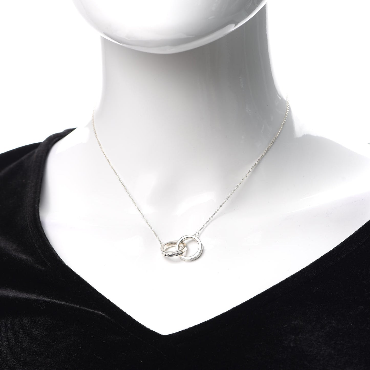 Sterling Silver 1837 Interlocking Circles Pendant Necklace
