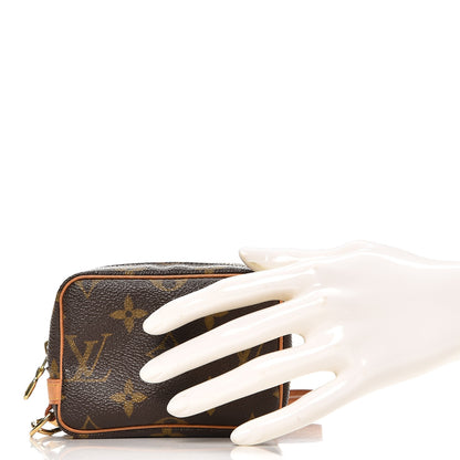 Louis Vuitton Monogram Wapity 2 of 7