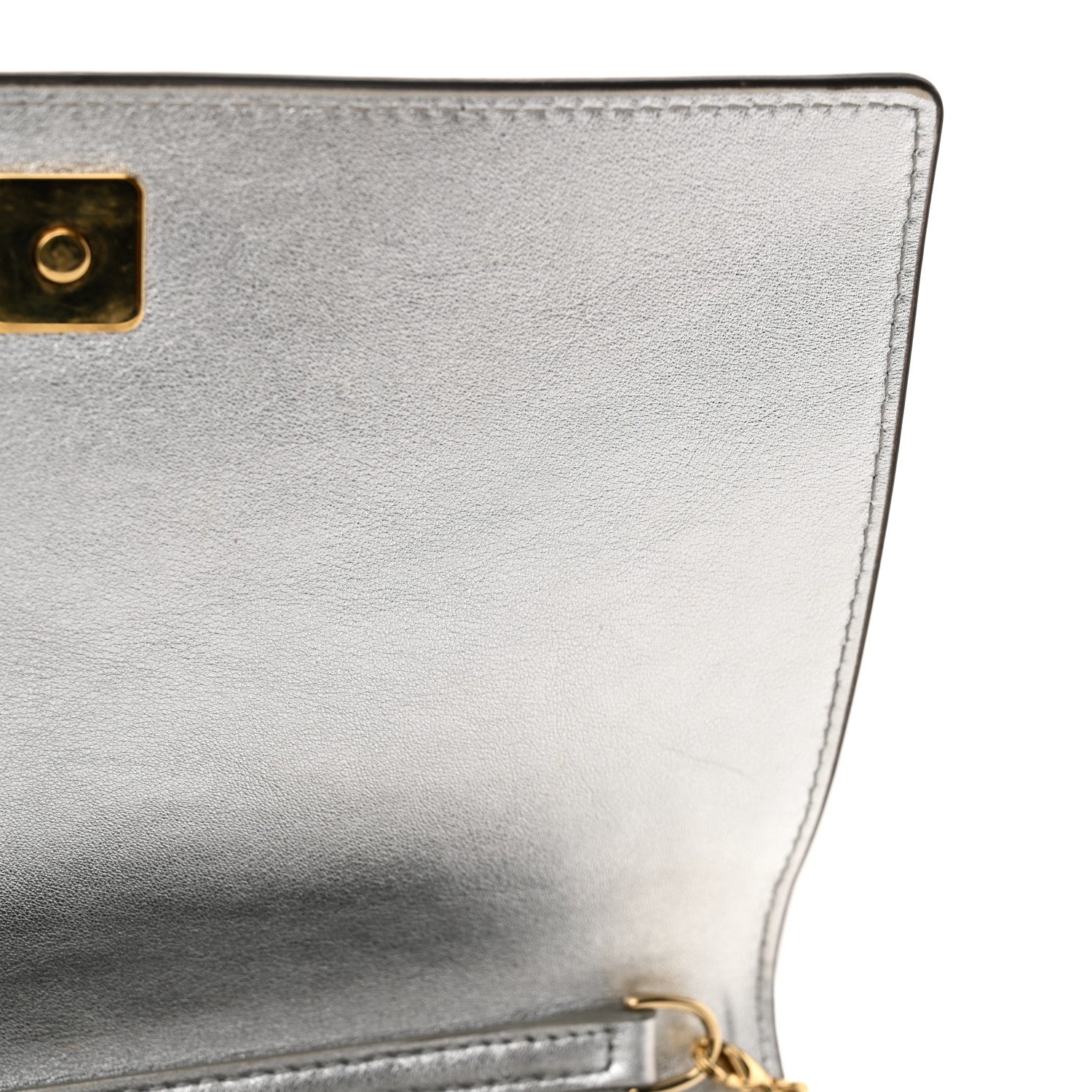 Fendi Vitello Catalan Mirror Logo Embossed Medium Wallet On Chain Argento 12 of 17