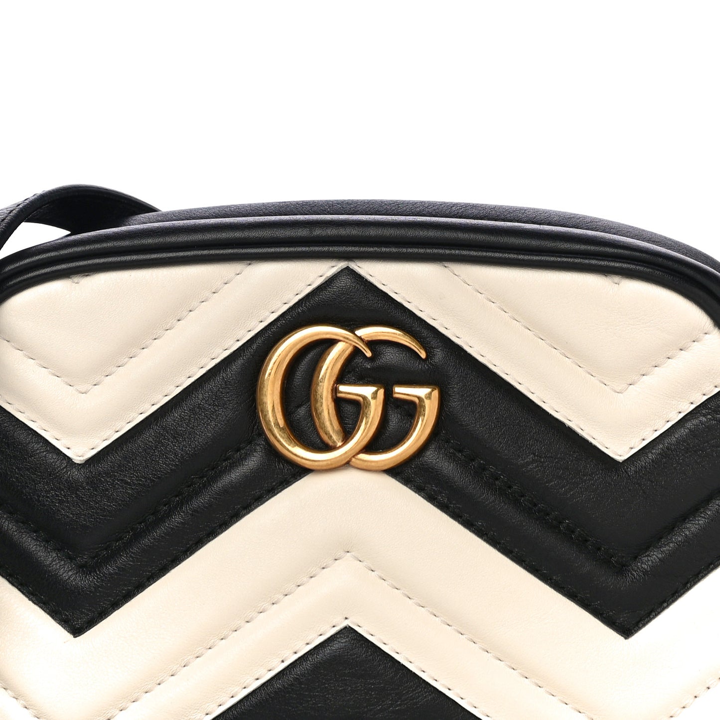 Calfskin Matelasse Mini GG Marmont Chain Shoulder Bag Black White
