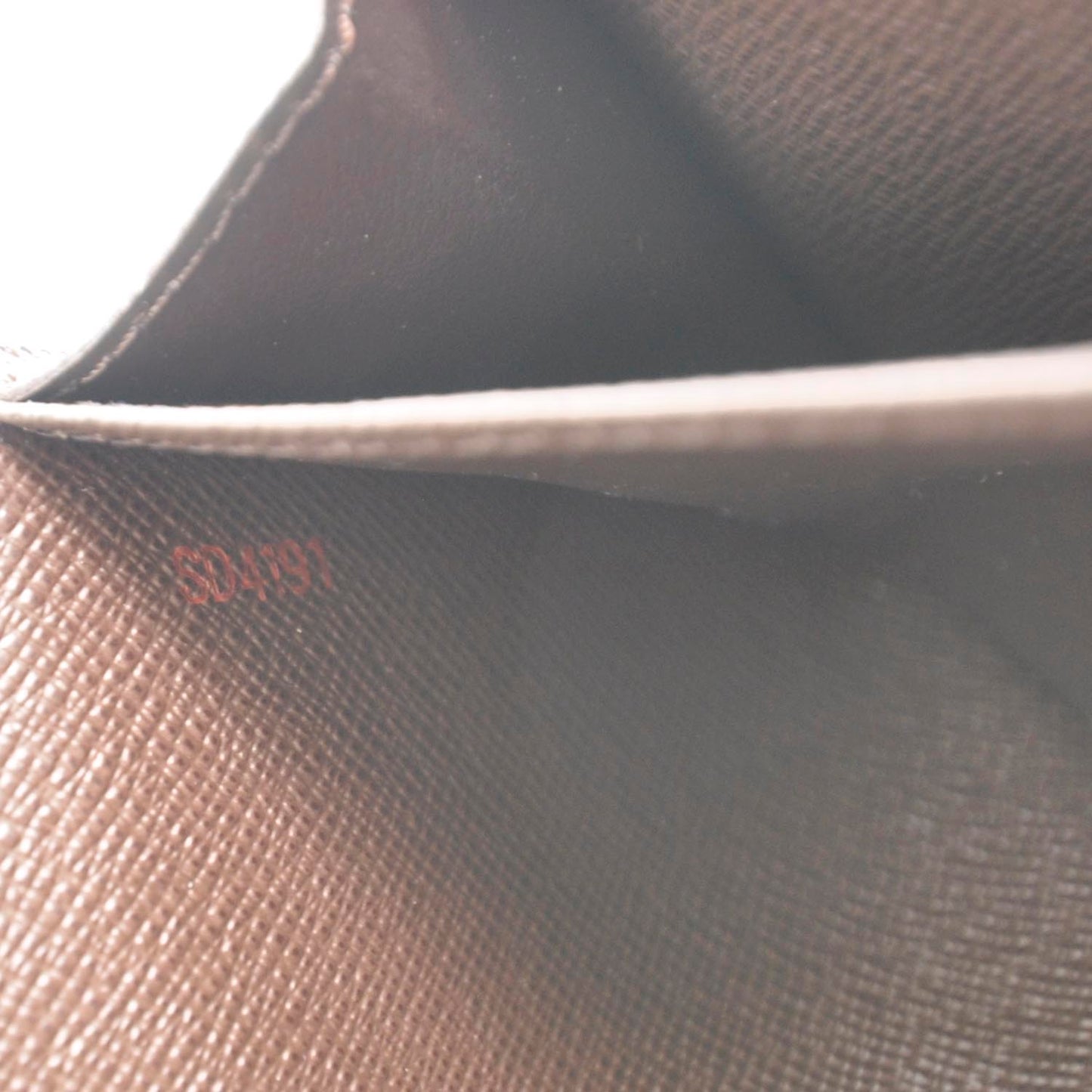 Damier Ebene Sarah Wallet