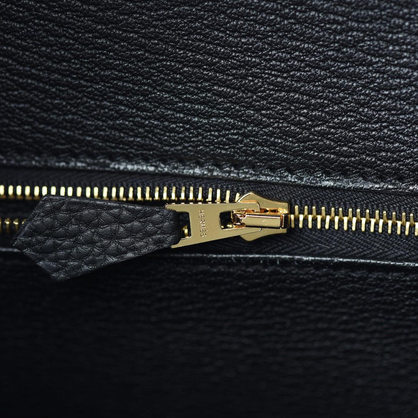 Togo Matte Alligator Birkin Touch 30 Black