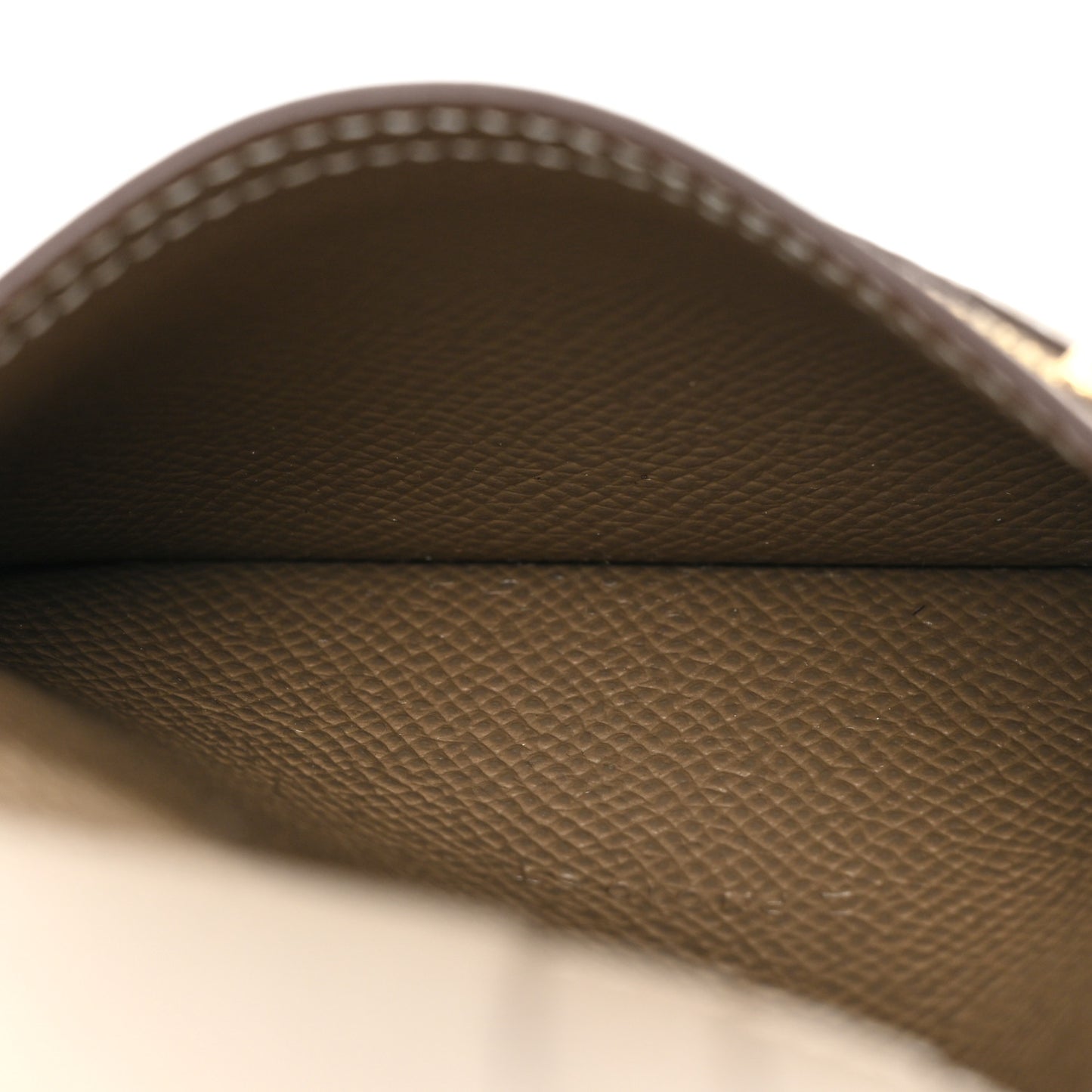 Epsom Bearn Compact Wallet Etoupe