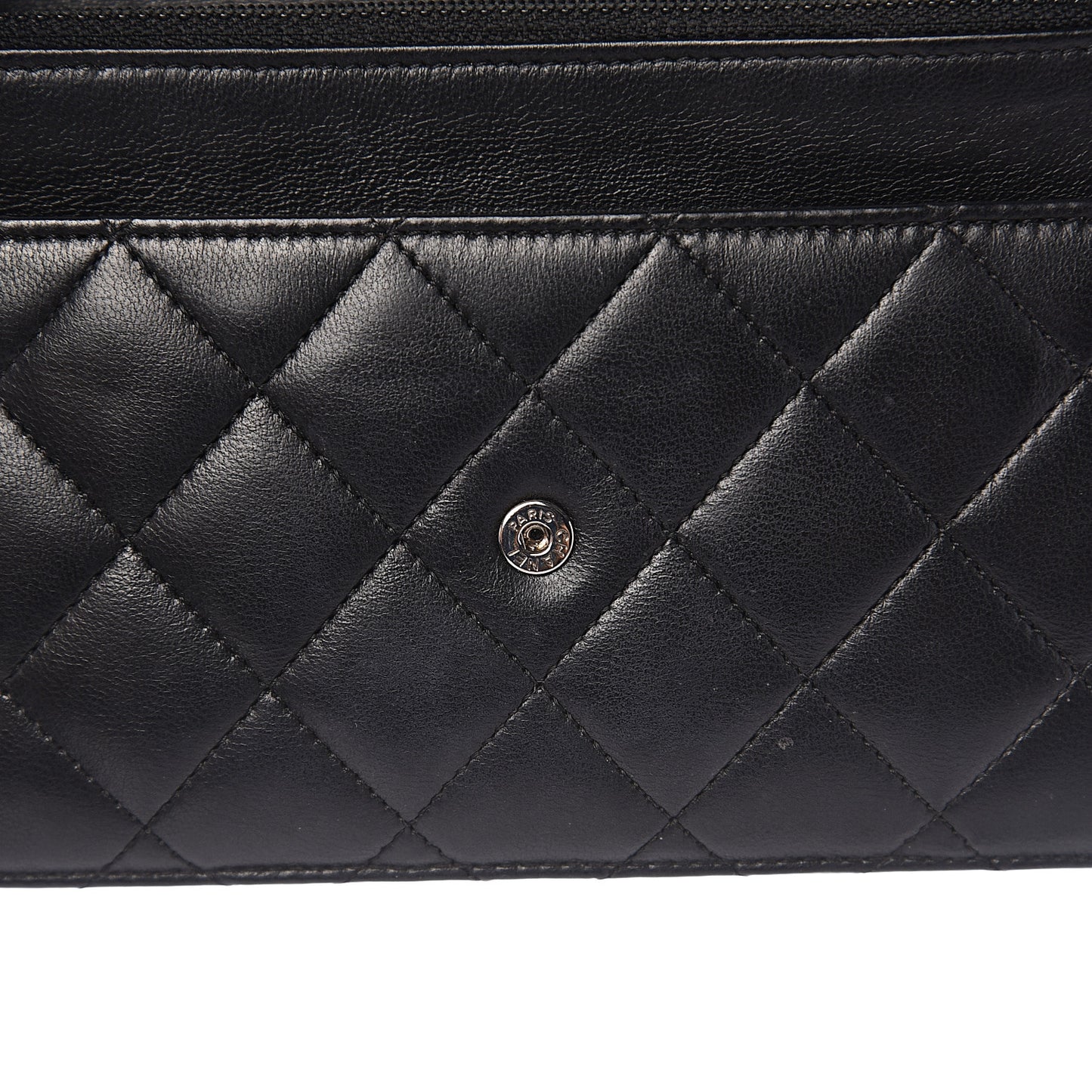 Lambskin Quilted Wallet On Chain WOC Black