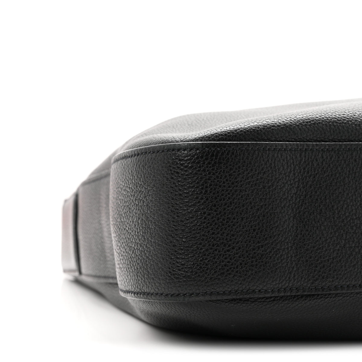 Vitello Daino Hobo Black