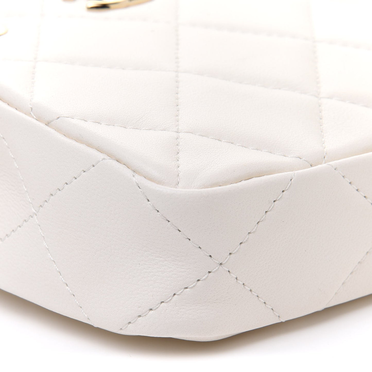 Lambskin Quilted Tiny Shopping Clutch With Chain White