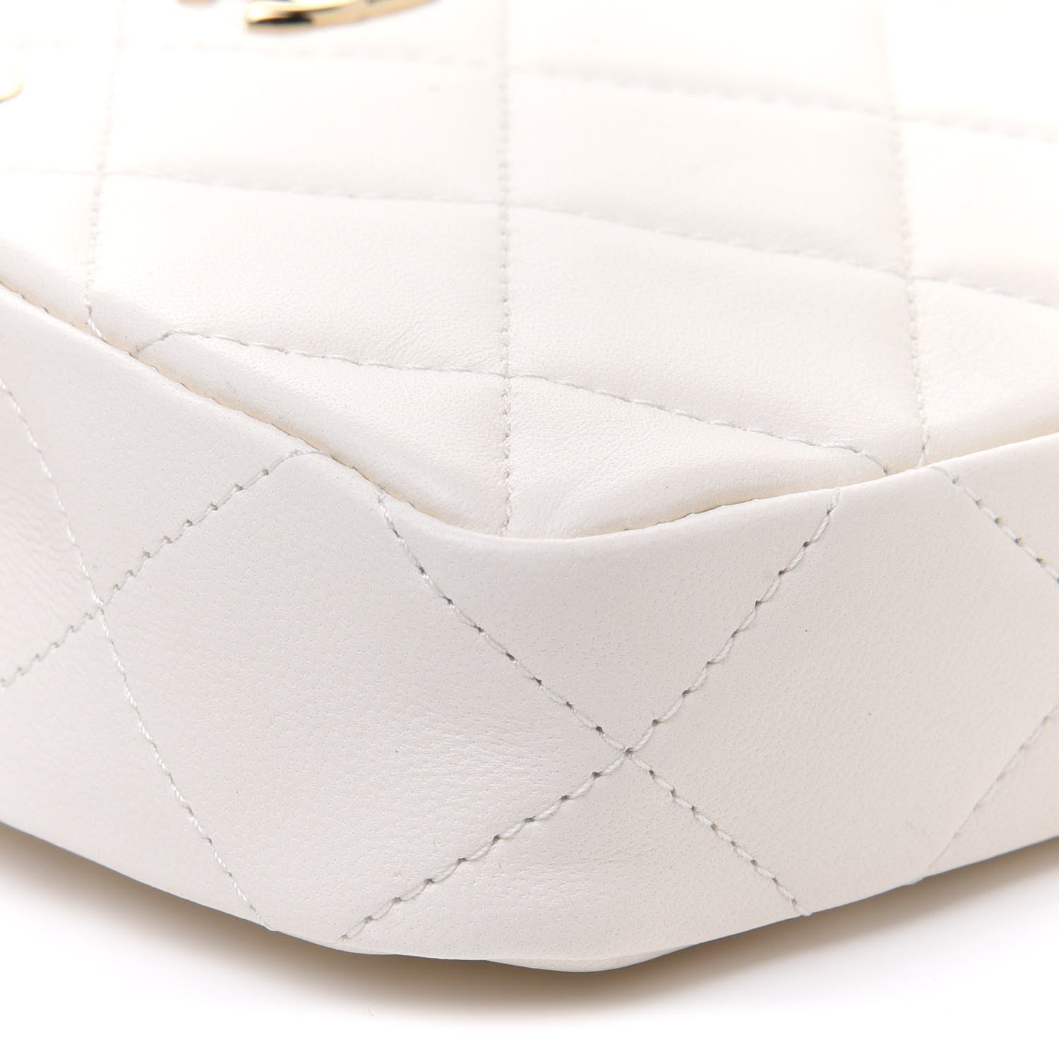 Chanel Lambskin Quilted Tiny Shopping Clutch With Chain White 9 of 11