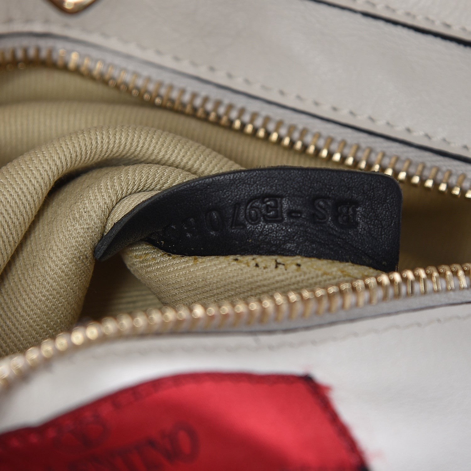 Valentino Garavani Vitello Medium Rockstud Tote Ivory 10 of 20