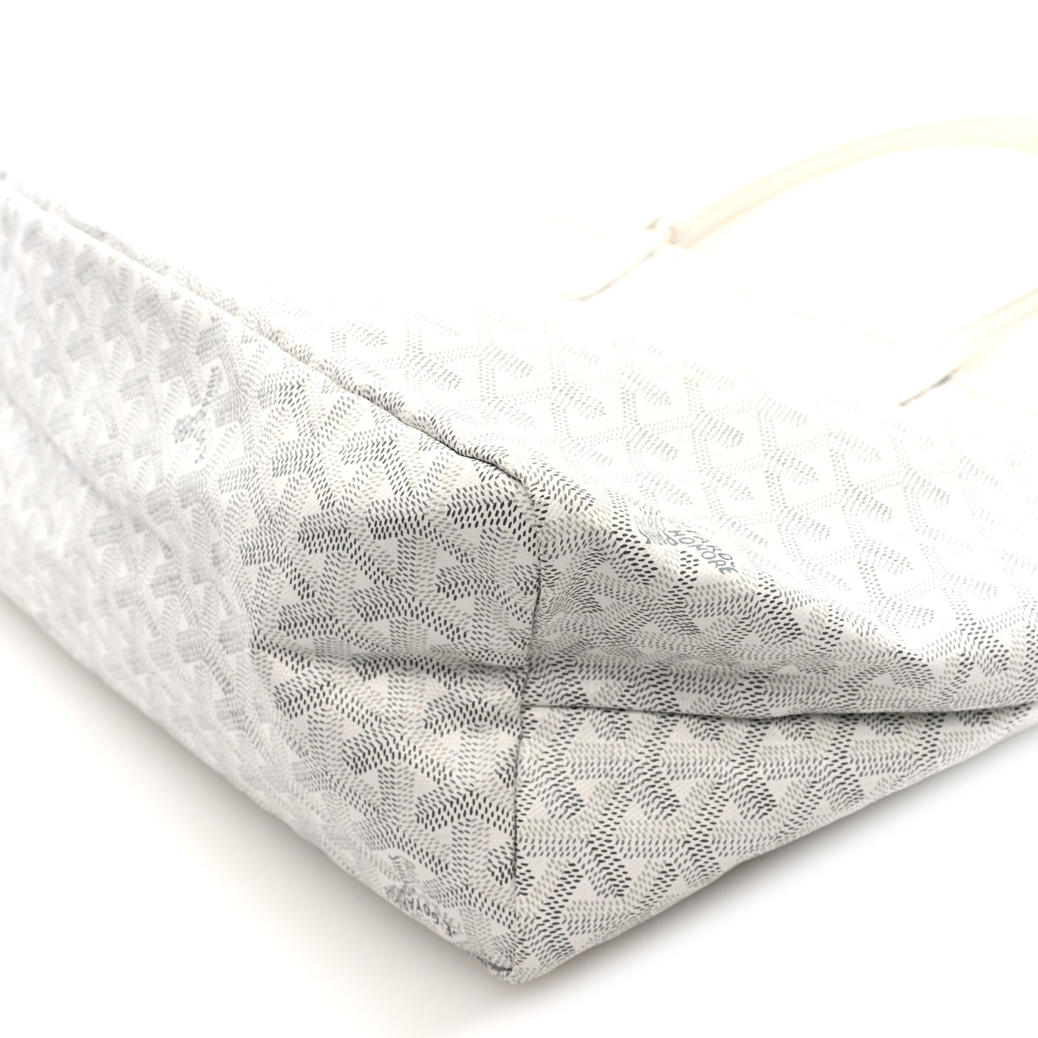Goyard Goyardine Saint Louis PM White 1872434 – FASHIONPHILE