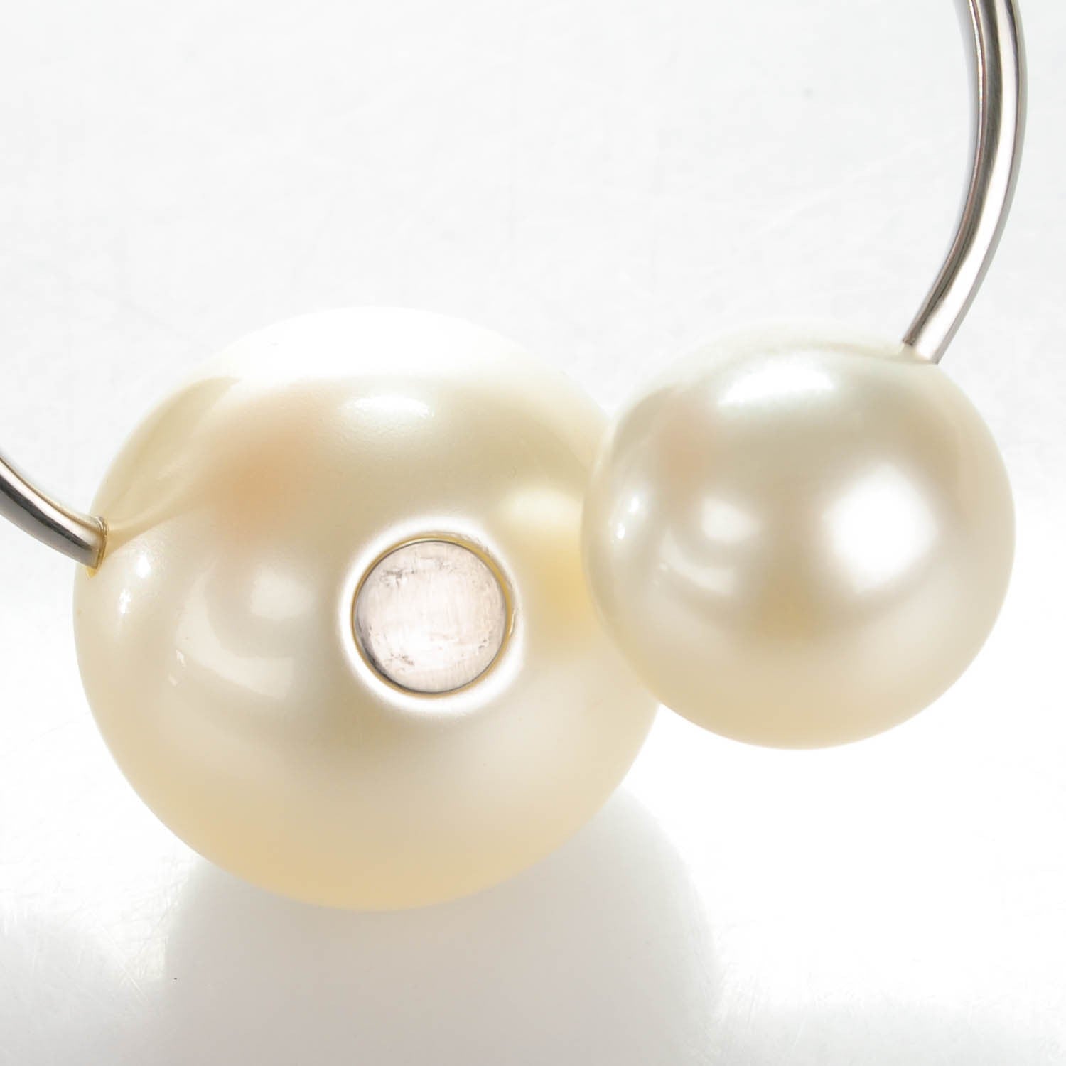 Chanel Double Pearl Cuff Silver 4 of 7