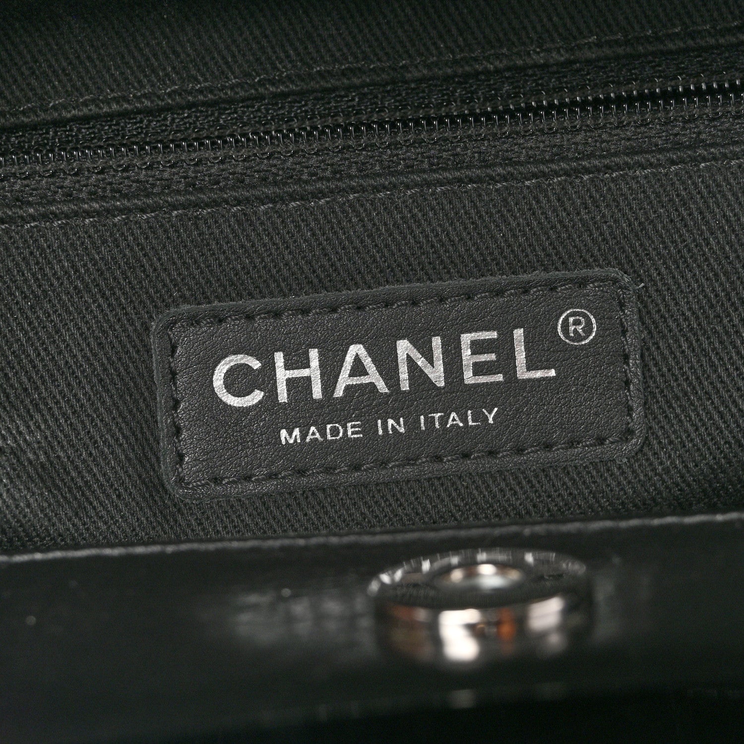 Chanel Glazed Calfskin Quilted Large CC Delivery Tote Black 6 of 14