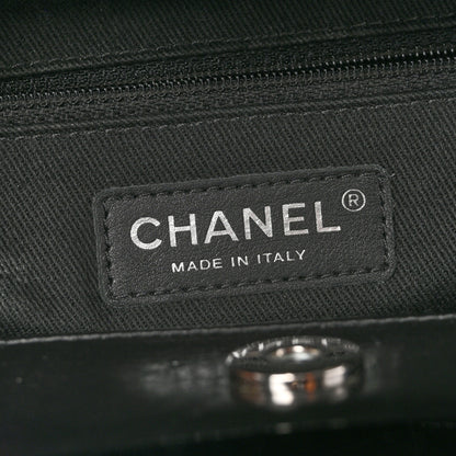 Chanel Glazed Calfskin Quilted Large CC Delivery Tote Black 6 of 14