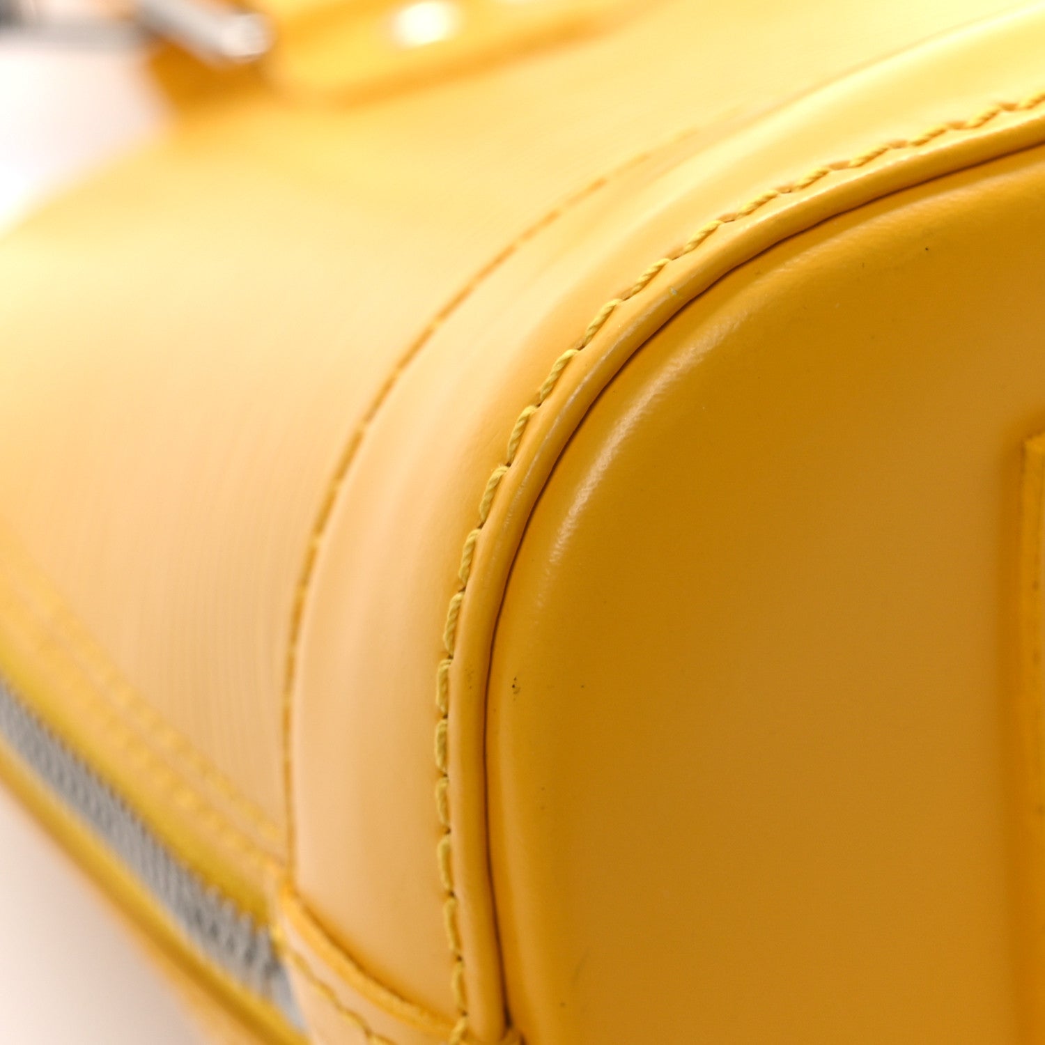 Louis Vuitton Epi Alma BB Citron 10 of 11
