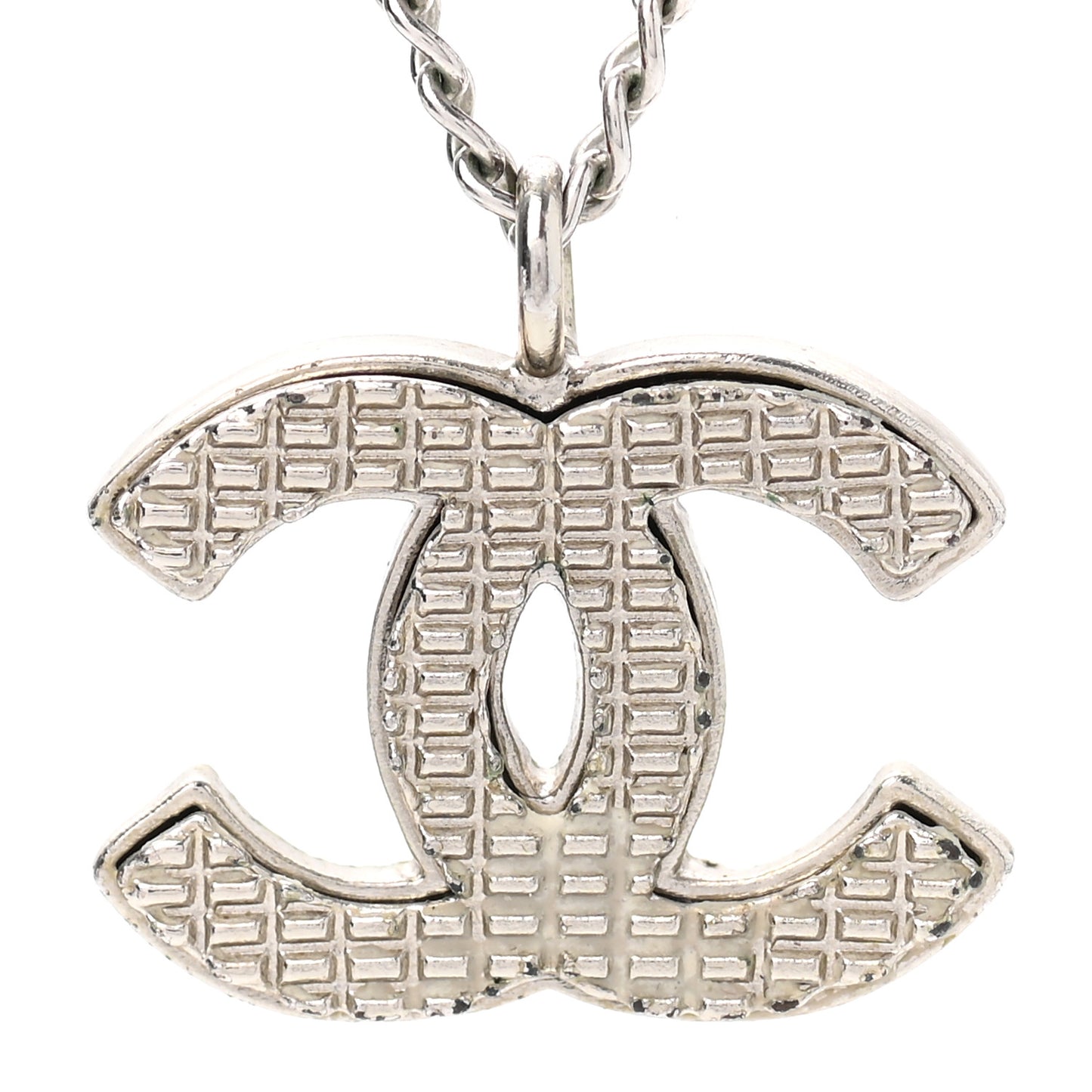 Metal CC Necklace Silver