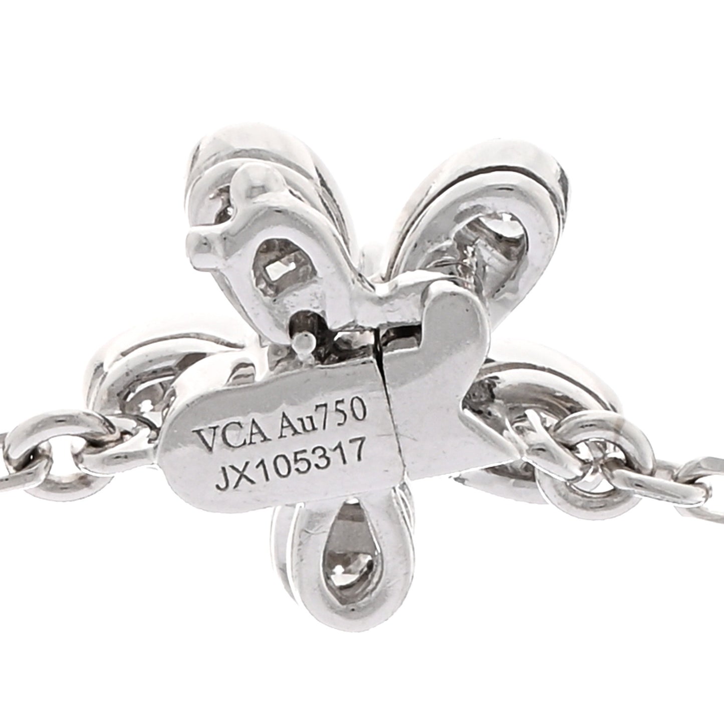 18K White Gold Diamond Socrate 3 Flower Pendant Necklace