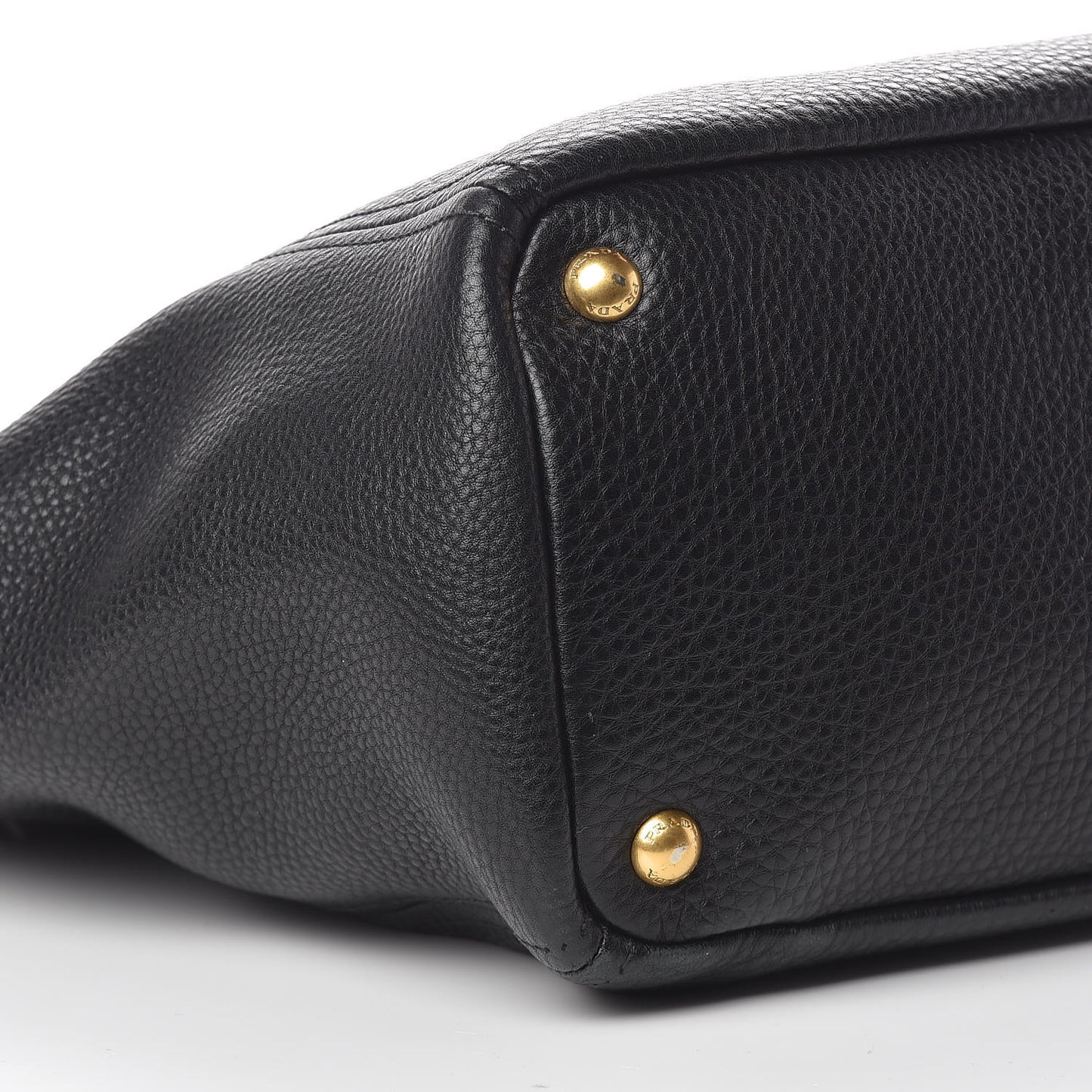 Vitello Daino Side Pocket Tote Black
