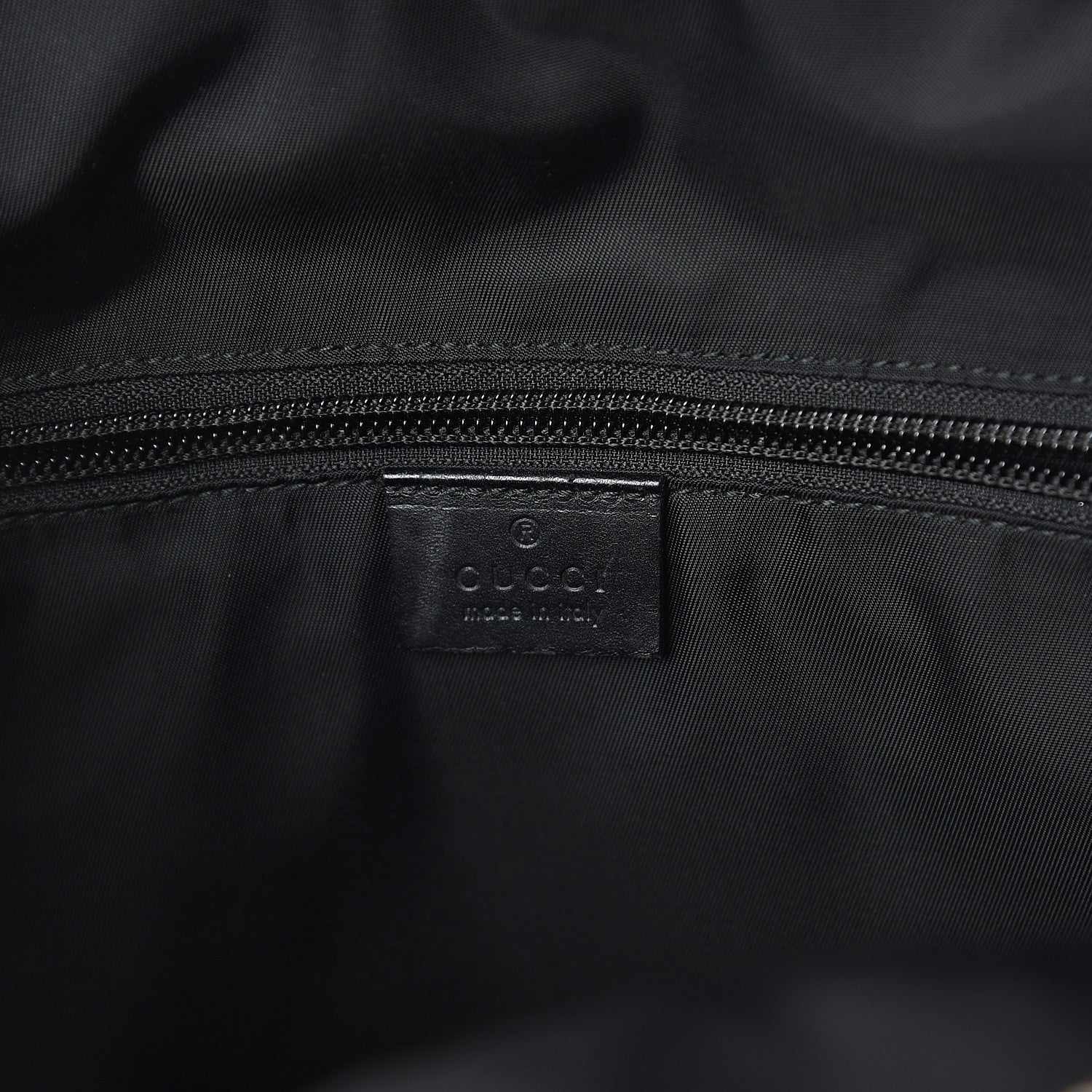 Gucci GG Supreme Monogram Medium Day Backpack Grey Black 5 of 8