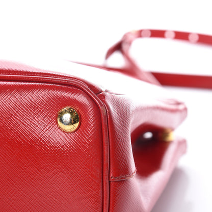 Prada Saffiano Vernice Small Galleria Double Zip Rosso 19 of 25