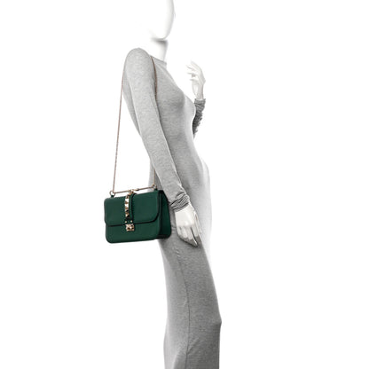 Valentino Garavani Vitello Medium Glam Lock Rockstud Flap Smeraldo 2 of 10