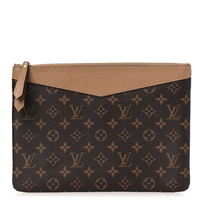 Louis Vuitton Monogram Daily Pouch Sesame 1 of 9