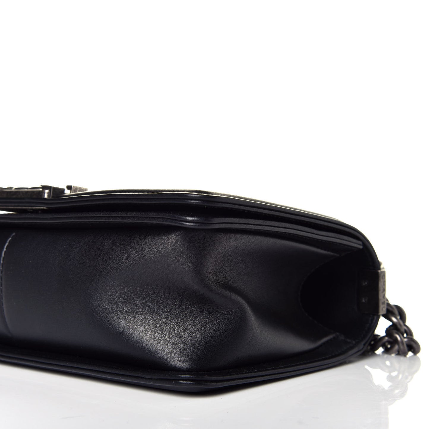 Calfskin Woven Medium Boy Flap Black White