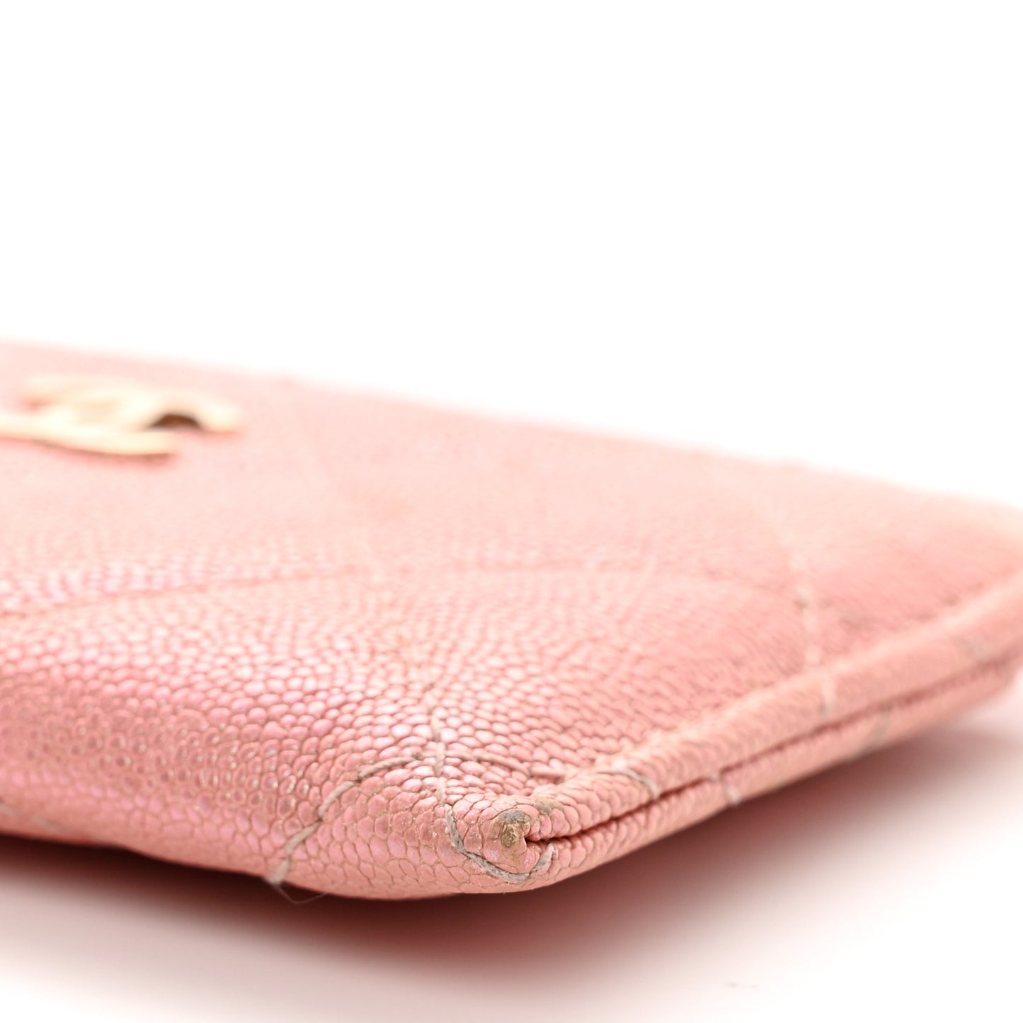 Iridescent Caviar Quilted Card Holder Pink