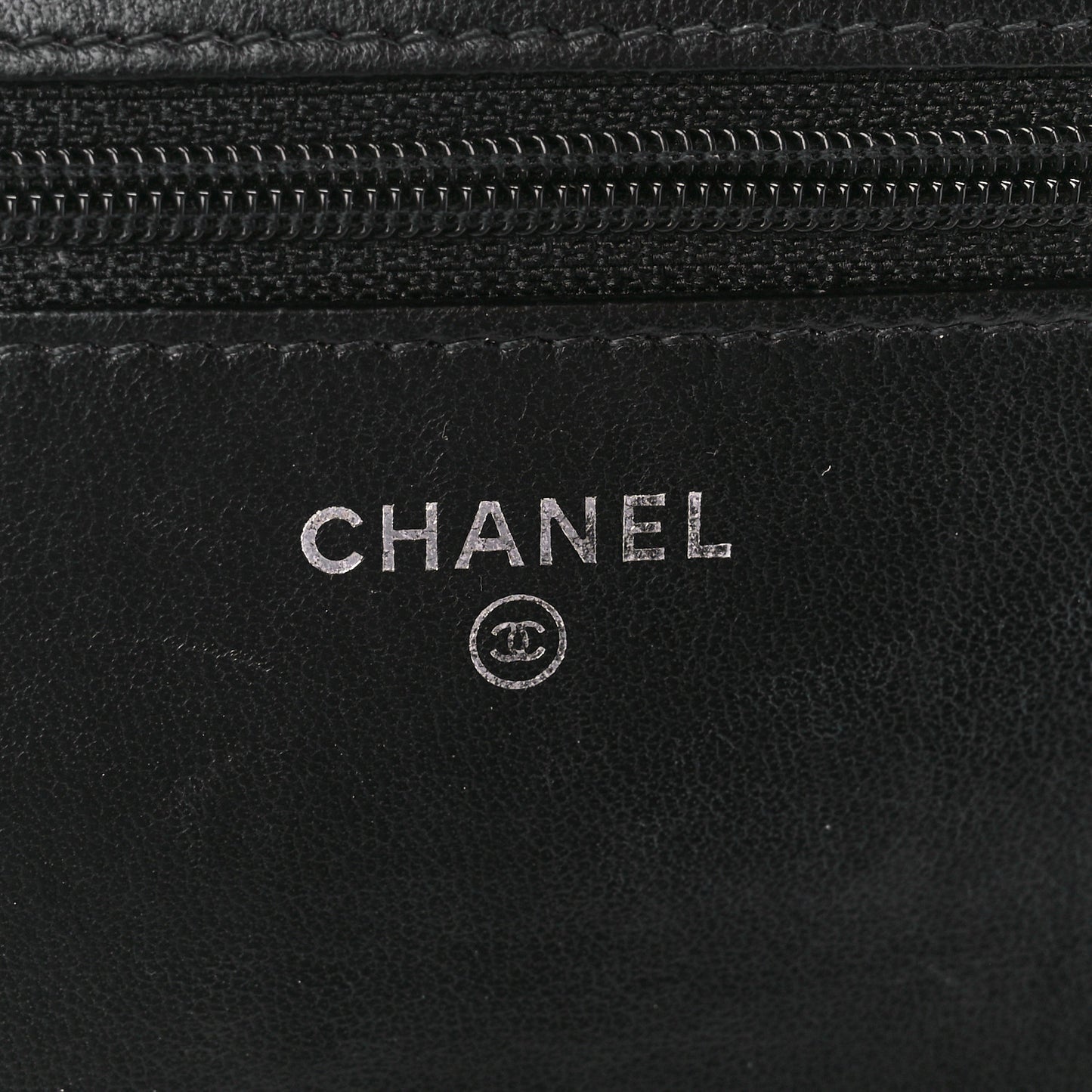 Lambskin Quilted Wallet On Chain WOC Black