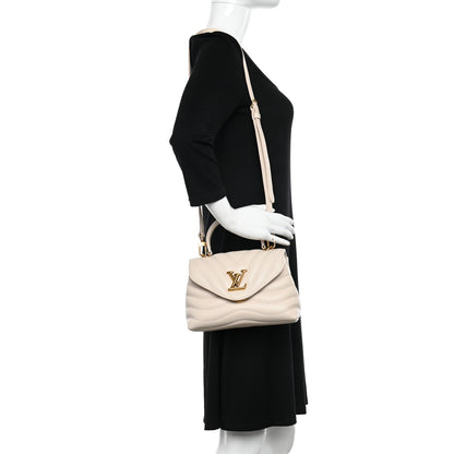 Louis Vuitton Calfskin Hold Me New Wave Ivory 2 of 12