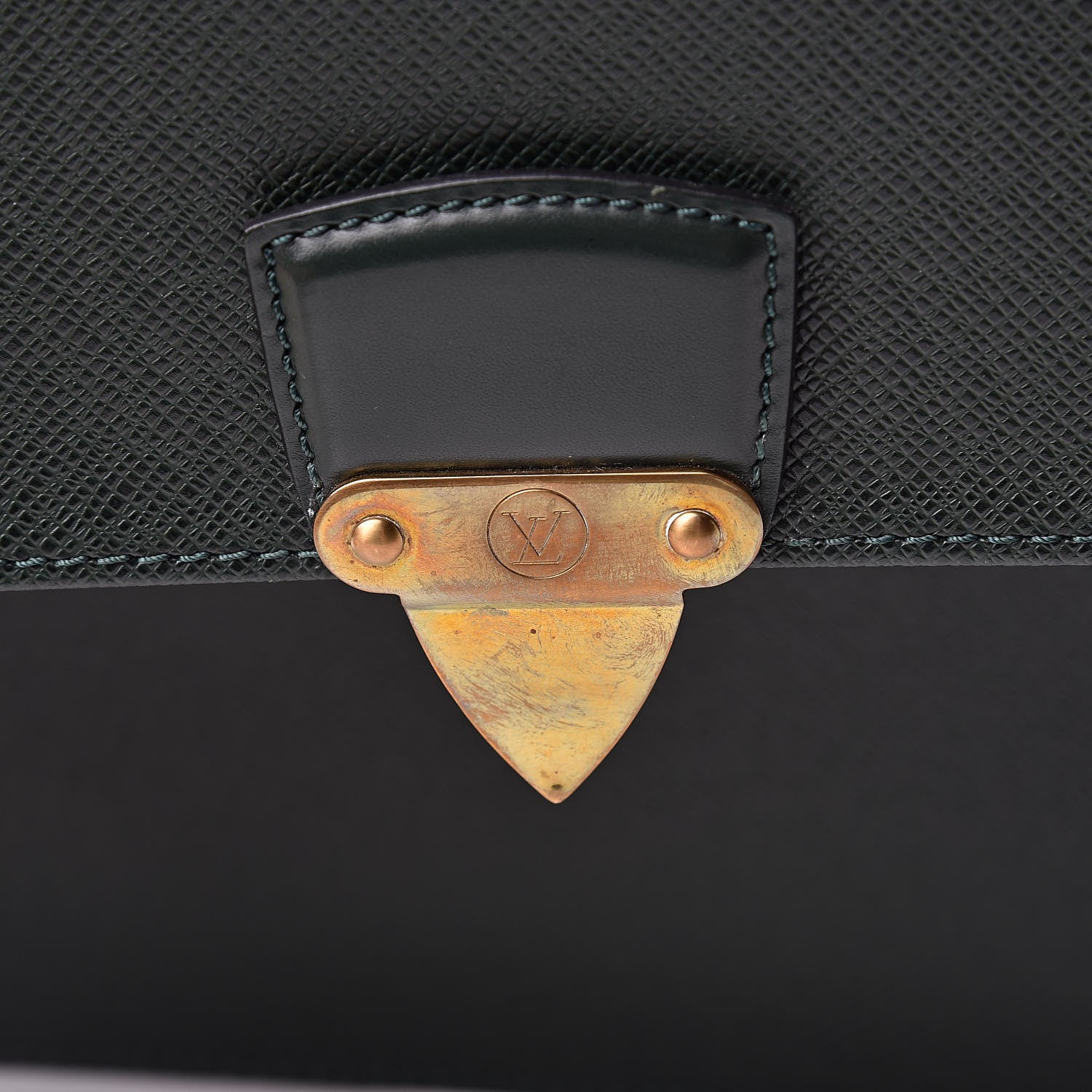 Louis Vuitton Taiga Robusto 1 Compartment Briefcase Epicea 9 of 19
