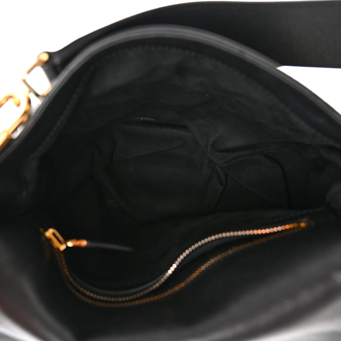 Pebbled Calfskin Medium Jennifer Black