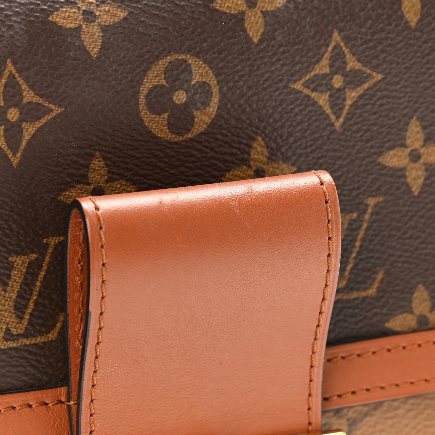 Reverse Monogram Dauphine MM
