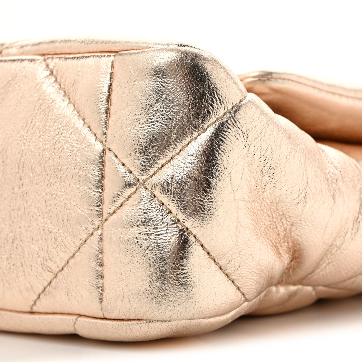 Metallic Lambskin Quilted Medium Chanel 19 Flap Gold