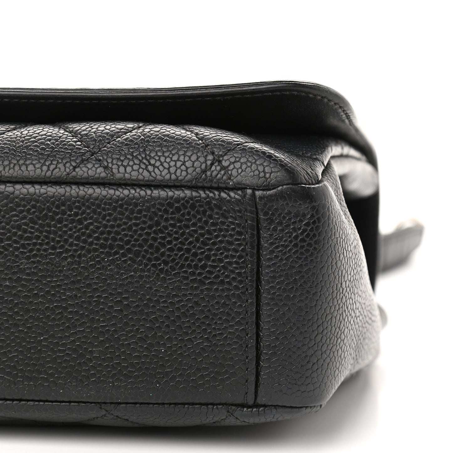Caviar Quilted Medium CC Filigree Flap Black