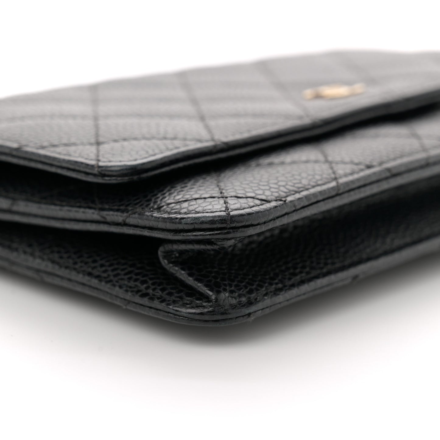 Caviar Quilted Wallet on Chain WOC Black