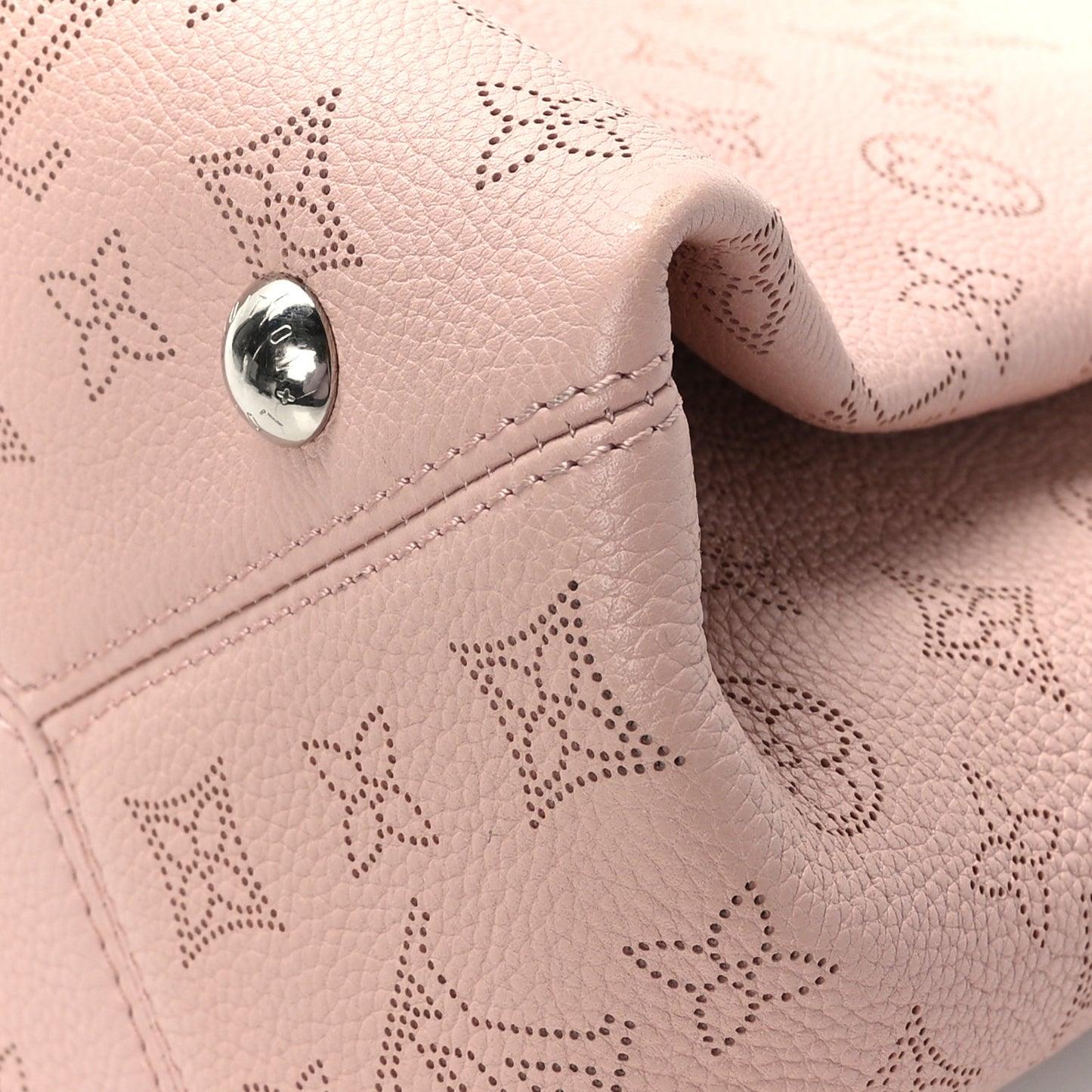 Mahina Calfskin Sevres Magnolia