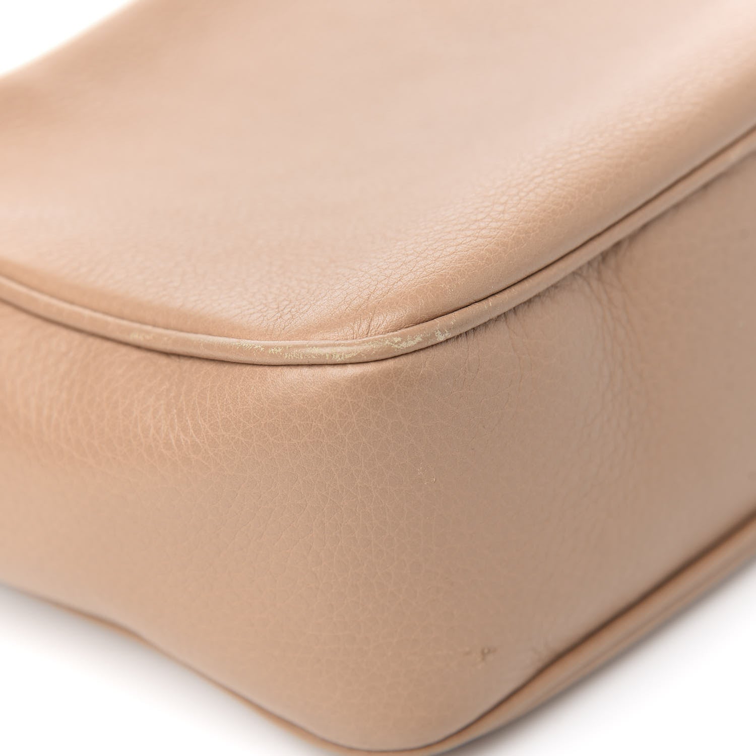Gucci Pebbled Calfskin Small Soho Disco Bag Camelia 9 of 13