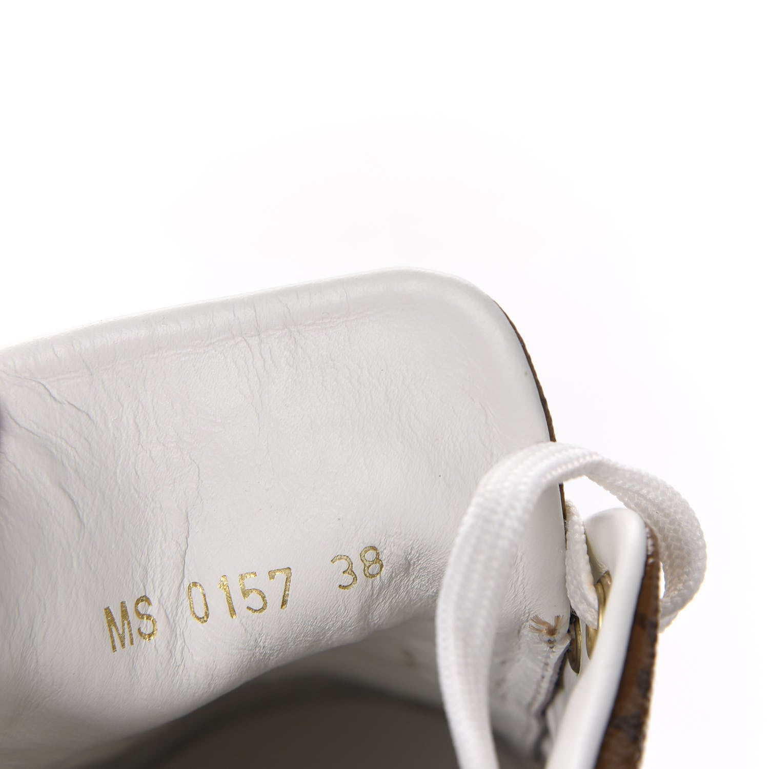 Louis Vuitton Reverse Monogram Frontrow Sneakers 38 10 of 10