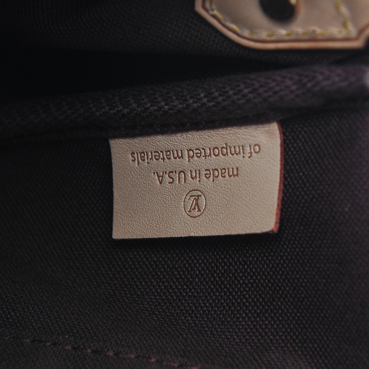 Louis Vuitton Monogram Favorite MM 7 of 7