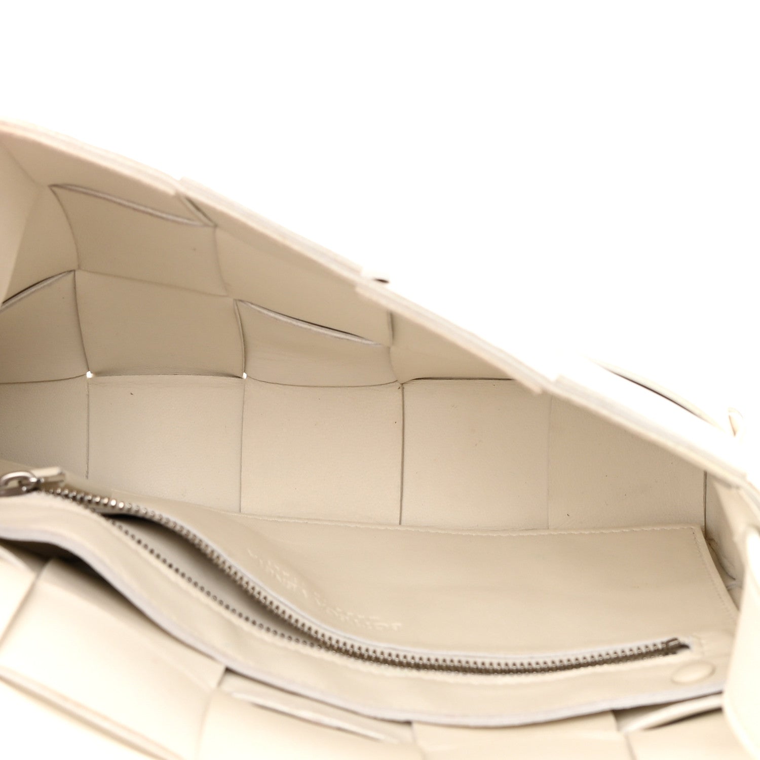 Bottega Veneta Lambskin Maxi Intrecciato Cassette Crossbody Bag White 5 of 16