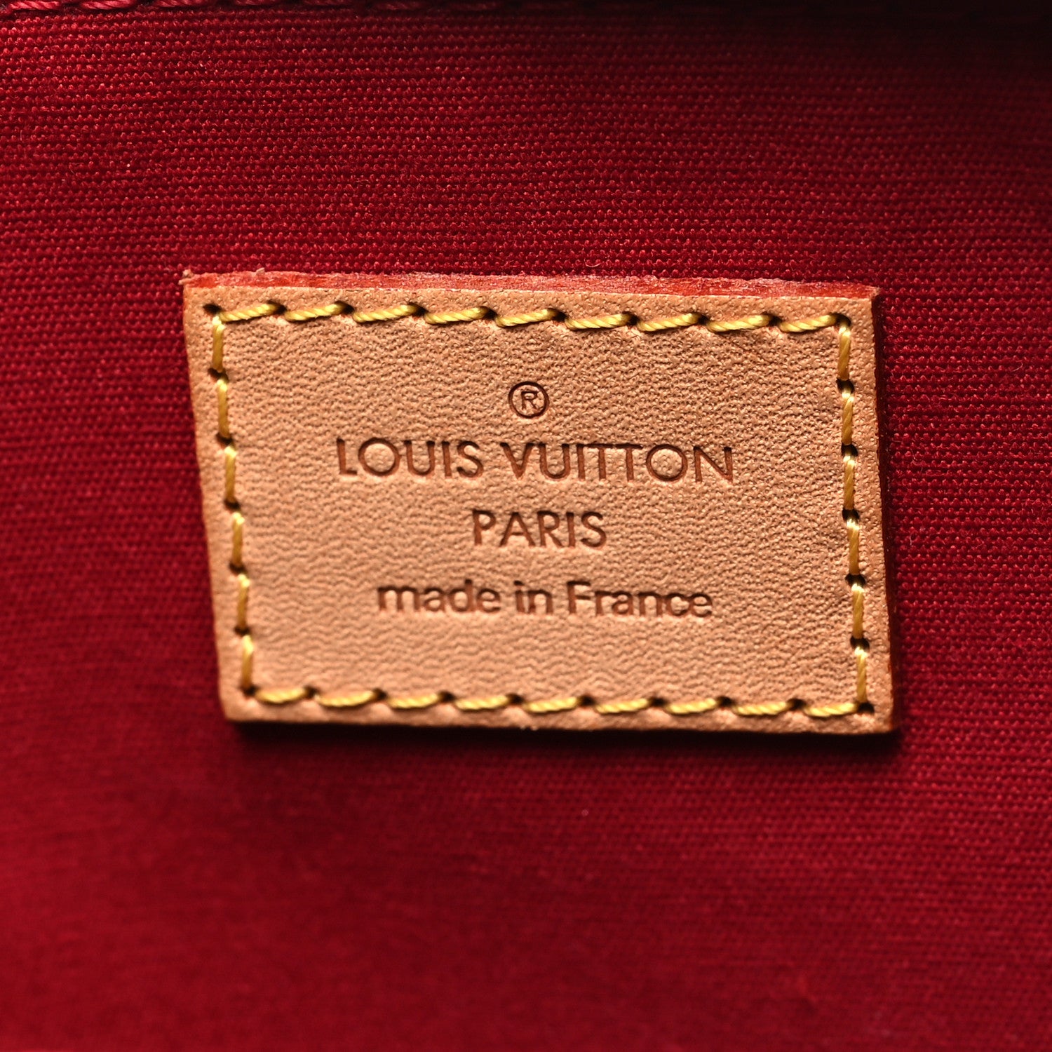 Louis Vuitton Vernis Bellevue PM Pomme D'Amour 6 of 11
