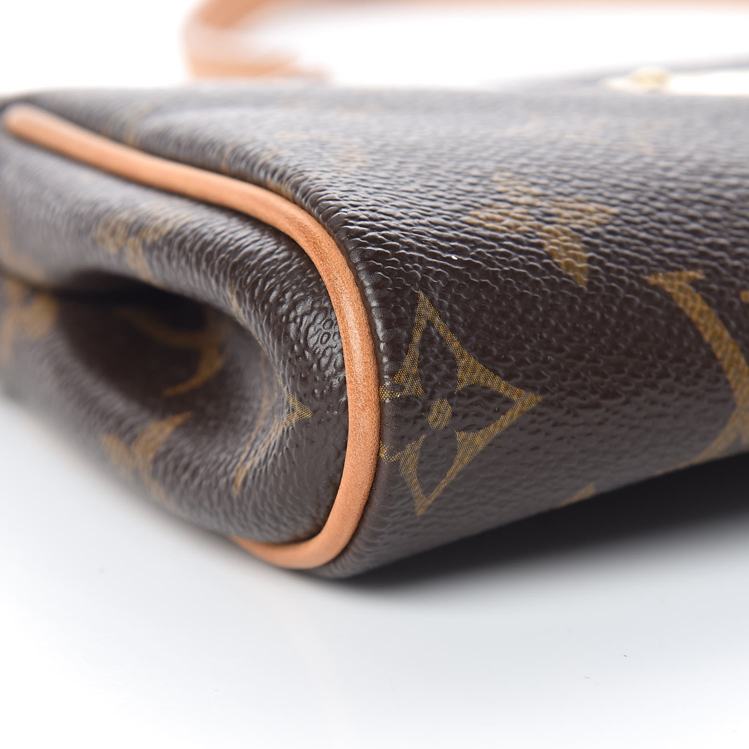Louis Vuitton Monogram Eva Clutch 9 of 11