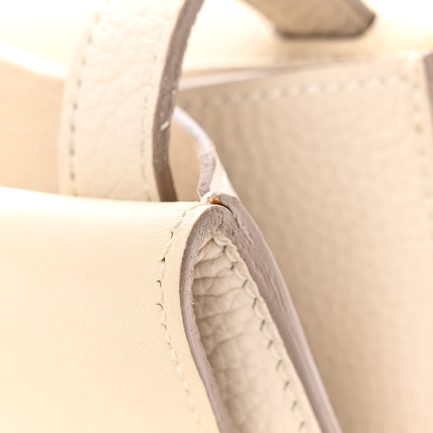 Hermes Taurillon Clemence Halzan 31 GM Craie 15 of 19