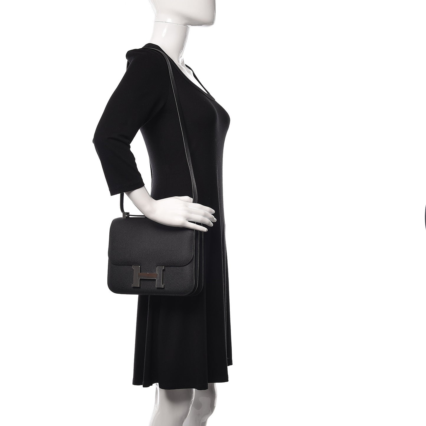 Epsom Constance 24 Black