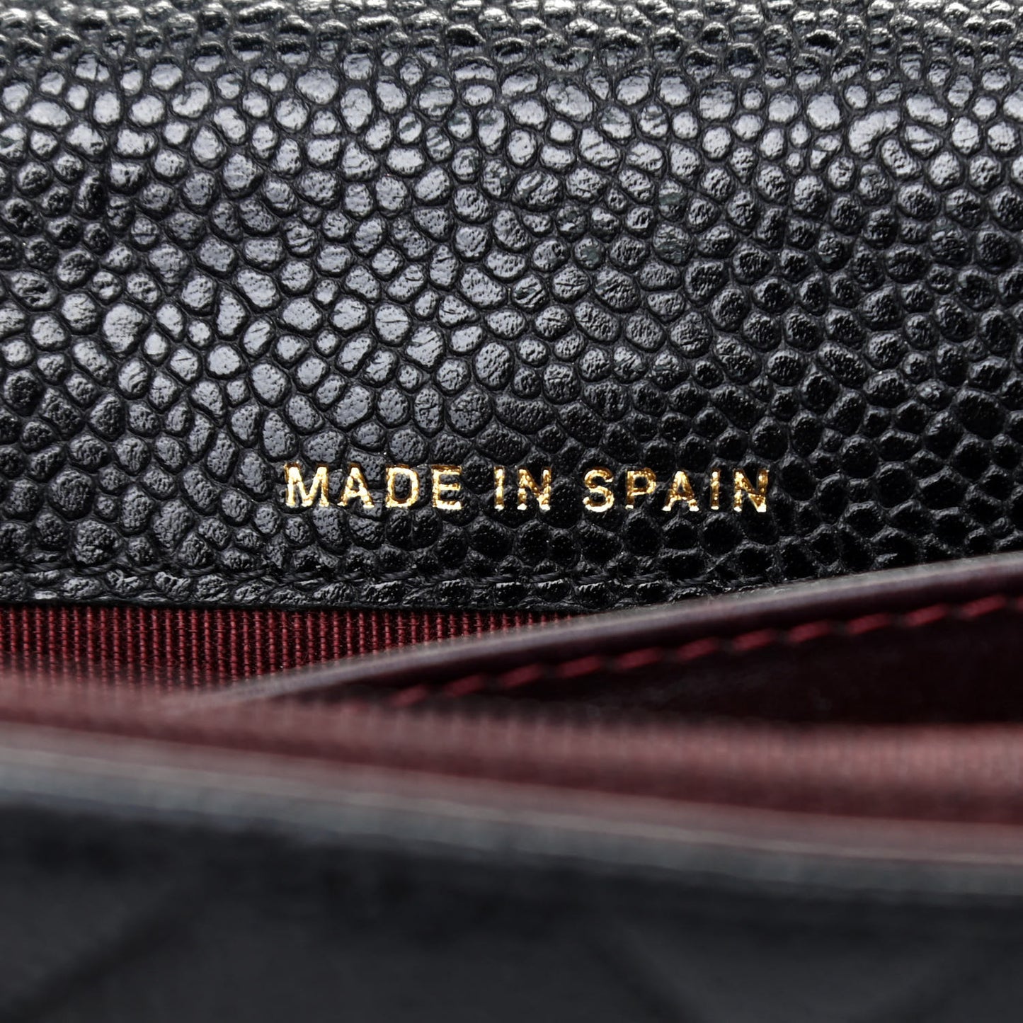 Caviar Quilted Large Gusset Flap Wallet Black