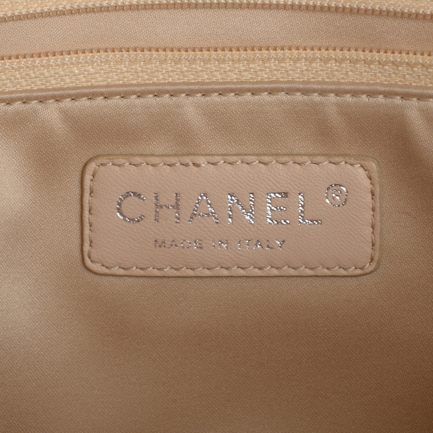 Caviar Quilted Grand Shopping Tote GST Beige Clair