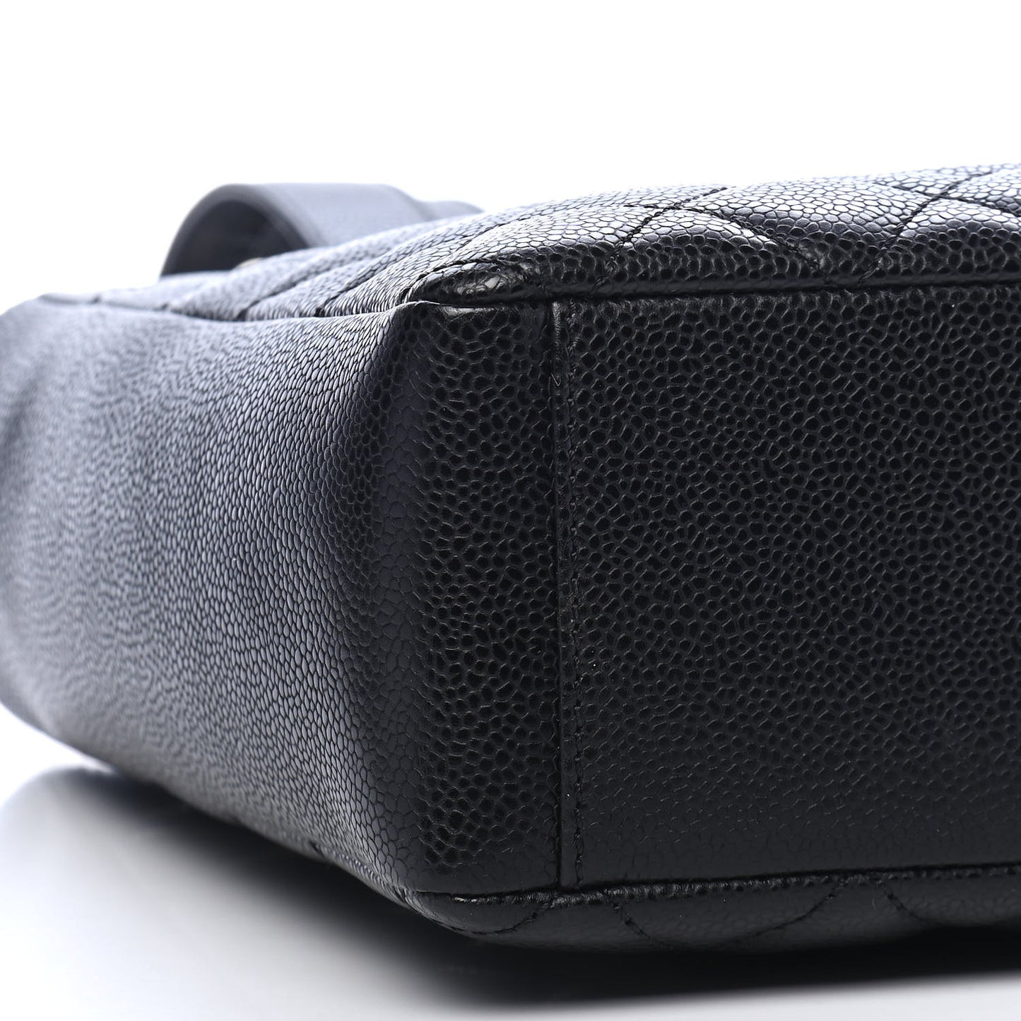Caviar Quilted Petit Shopping Tote PST Black