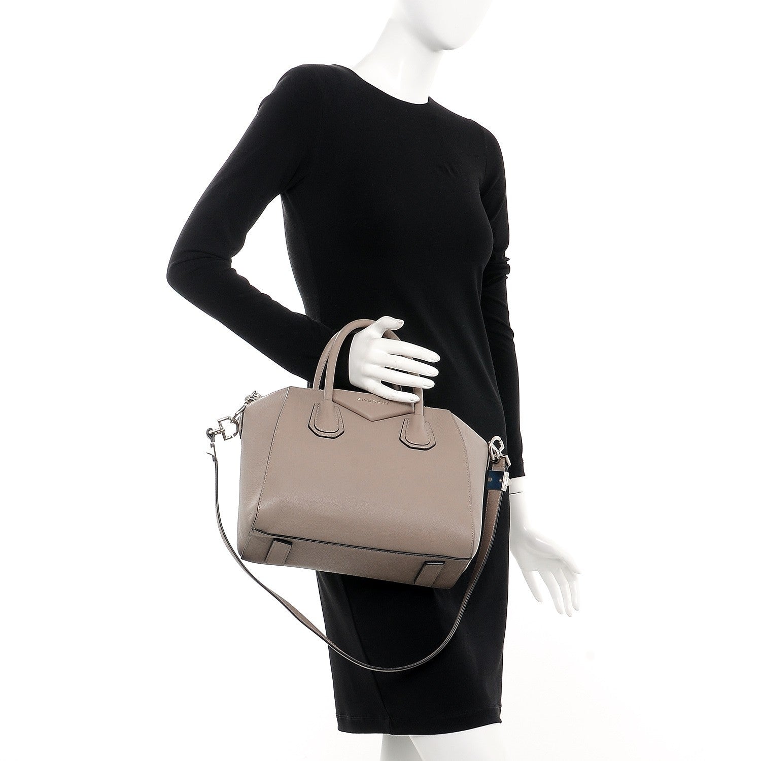 Givenchy Sugar Goatskin Small Antigona Mastic 2 of 10